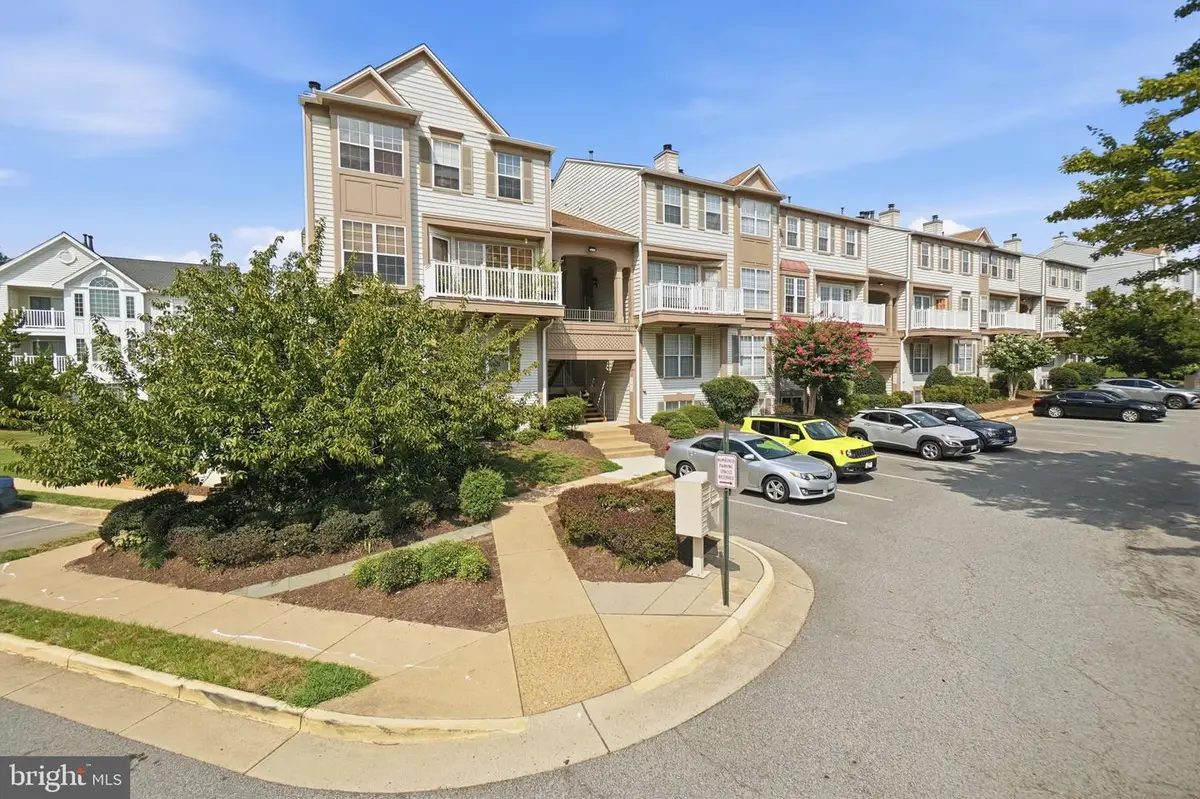8248 Catbird Cir #101, Lorton, VA 22079 - #1