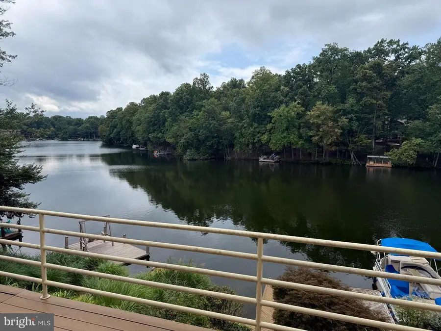 1987 Lakeport Way, Reston, VA 20191 - #3
