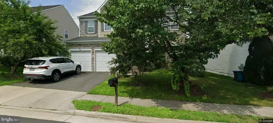 6674 Jackson Fields Ct, Centreville, VA 20121 - #1