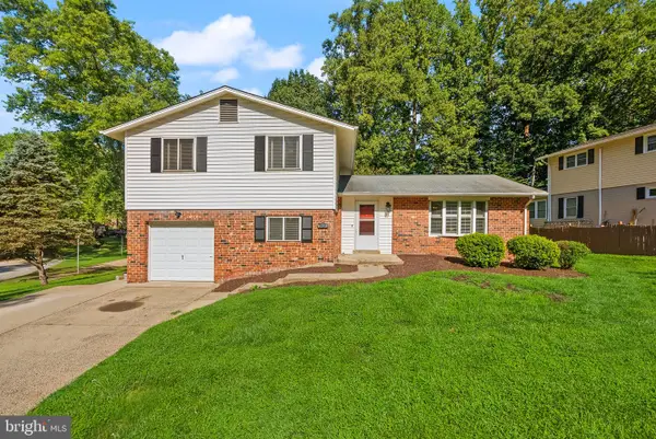 5024 Wheatstone Dr, FAIRFAX, VA 22032