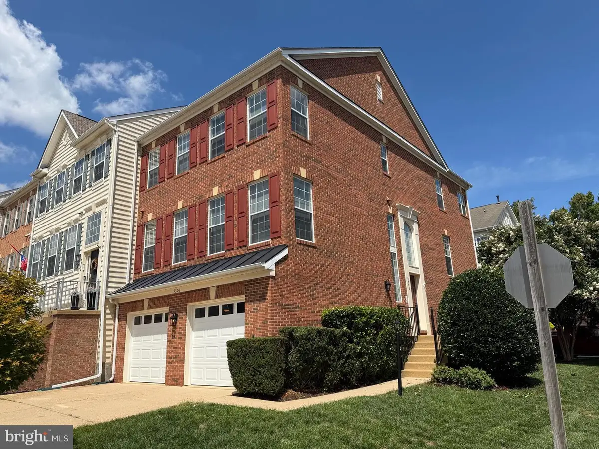5300 Sandyford St, Alexandria, VA 22315 - #1