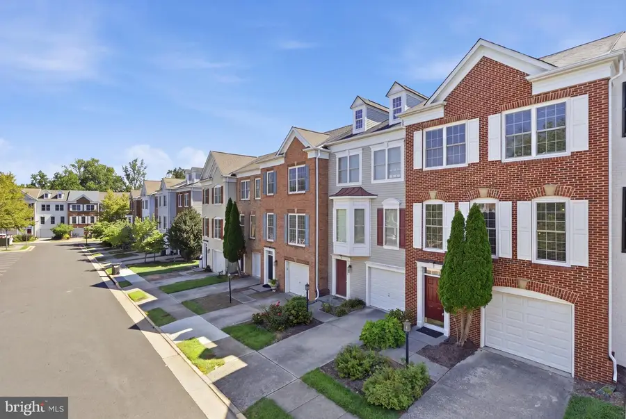 2524 Terra Cotta Cir, Herndon, VA 20171 - #3