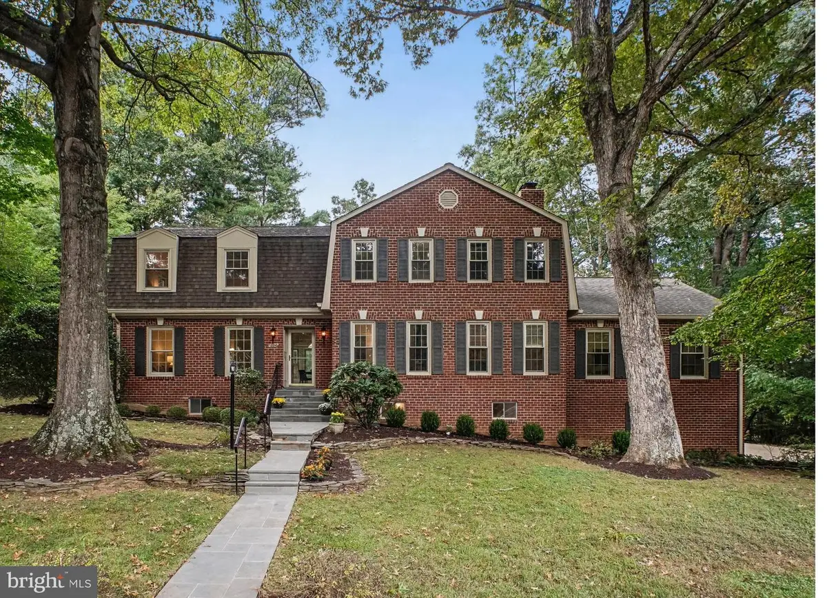 12210 Lake James Dr, Oak Hill, VA 20171 - #1