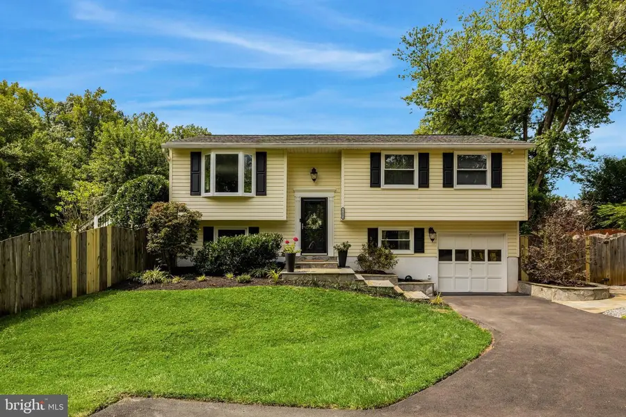 12809 Kettering Dr, Herndon, VA 20171 - #2
