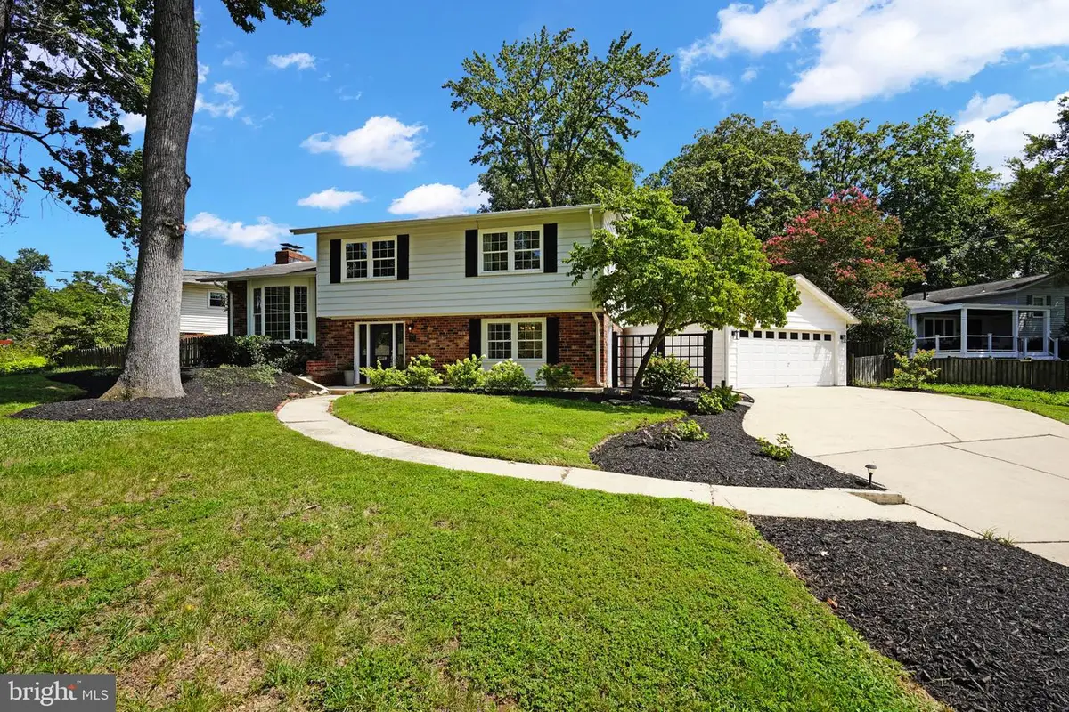 2231 William And Mary Dr, Alexandria, VA 22308 - #1