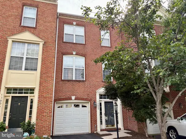 13002 Park Crescent Cir, HERNDON, VA 20171