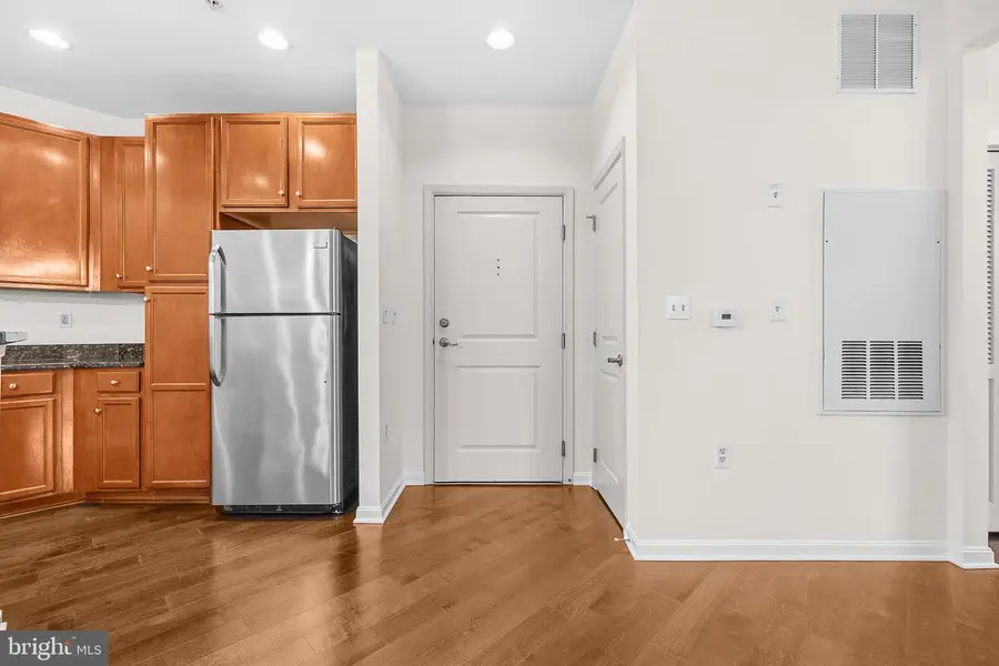 2665 Prosperity Ave #224, Fairfax, VA 22031 - #2