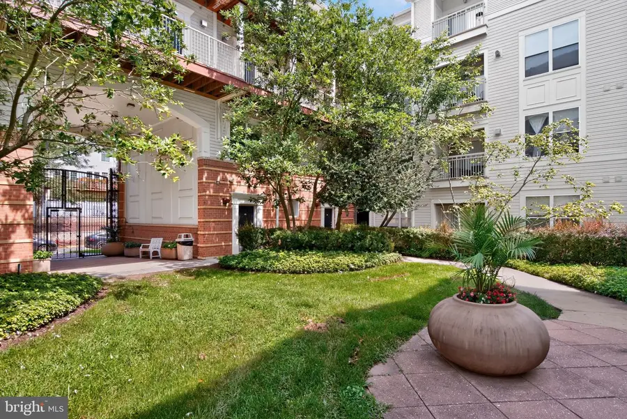 2791 Centerboro Dr #181, Vienna, VA 22181 - #3