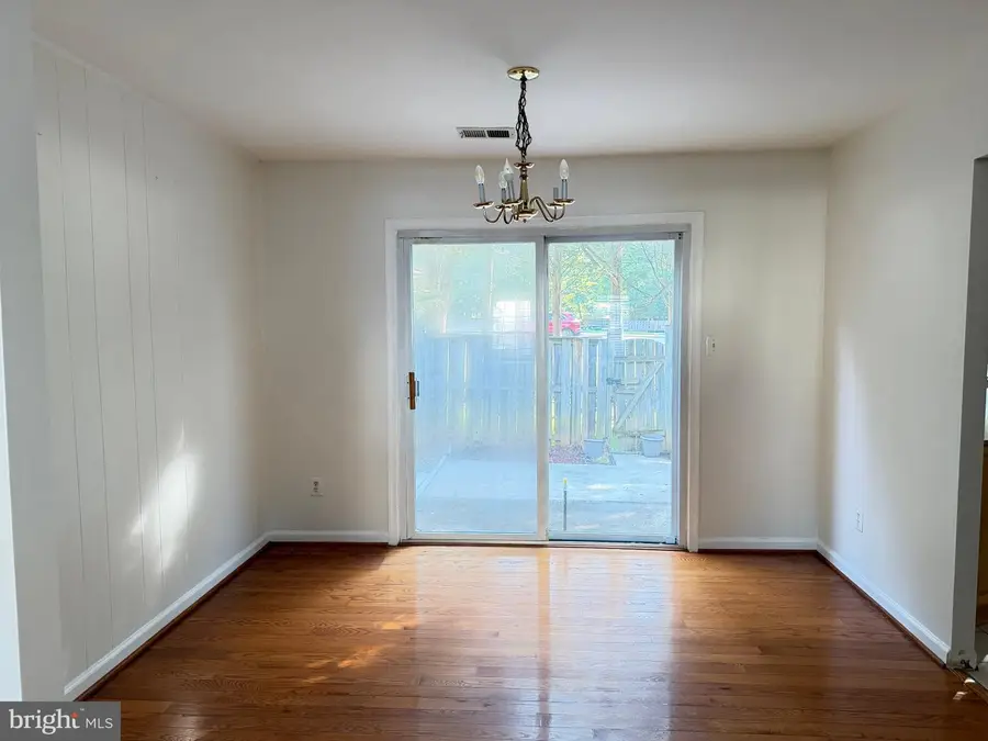 5055 Tibbitt Ln, Burke, VA 22015 - #3