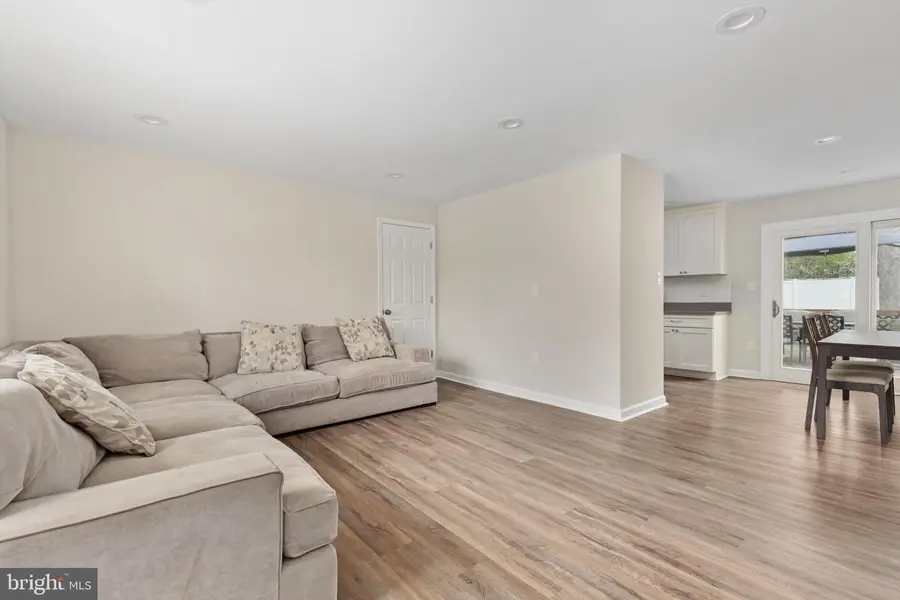 4806 Eubank St, Alexandria, VA 22309 - #3