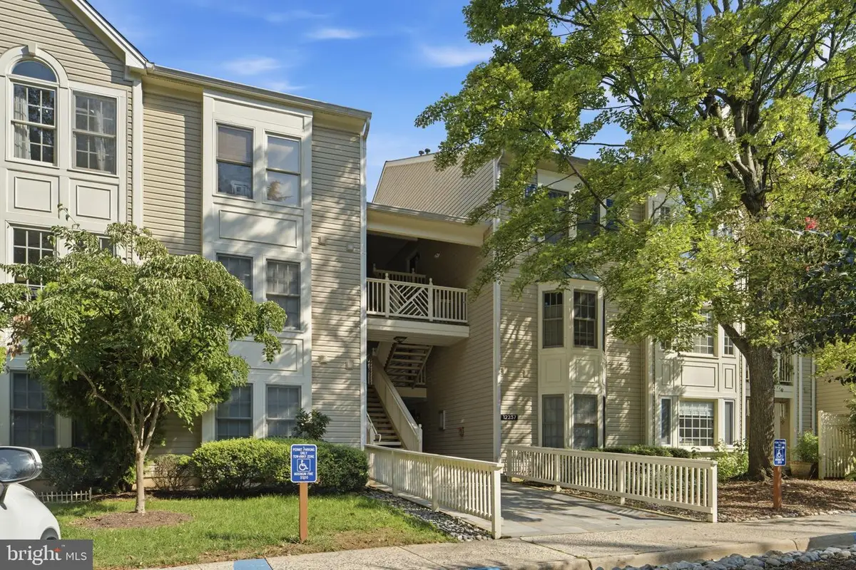 12237 Fairfield House Dr #311a, Fairfax, VA 22033 - #1