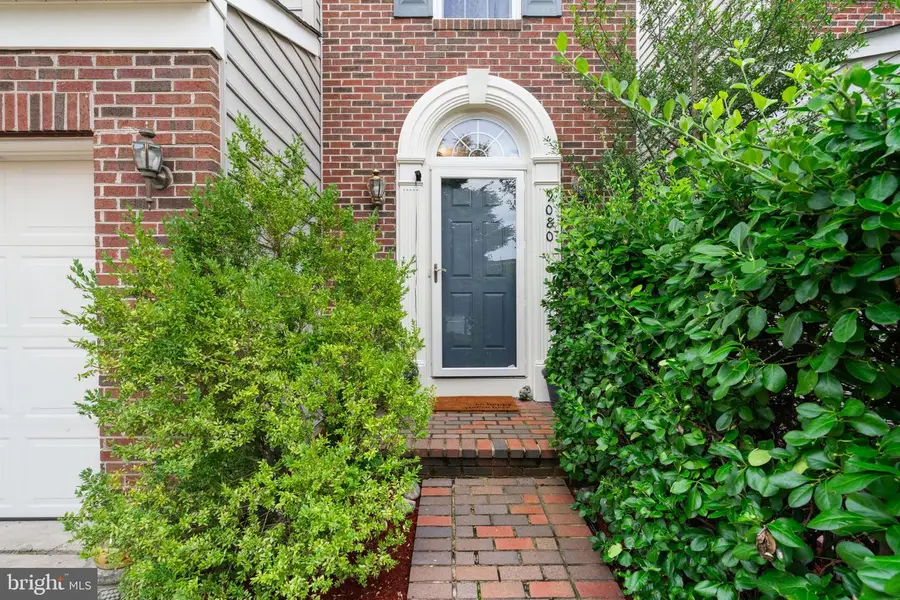 9080 Arch Hall Rd, Lorton, VA 22079 - #3