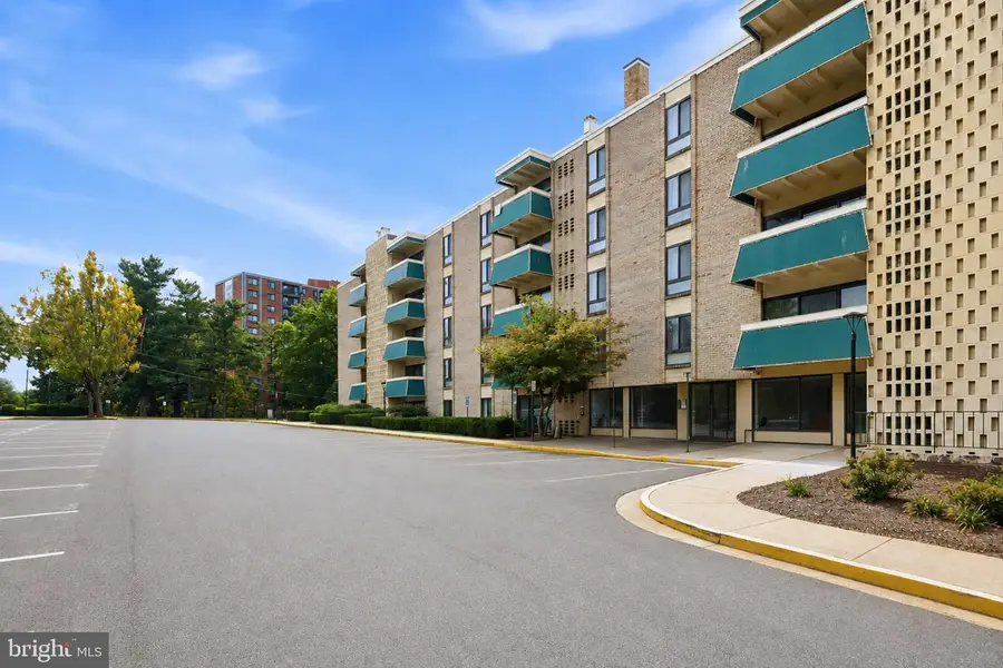 6133 Leesburg Pike #109, Falls Church, VA 22041 - #2