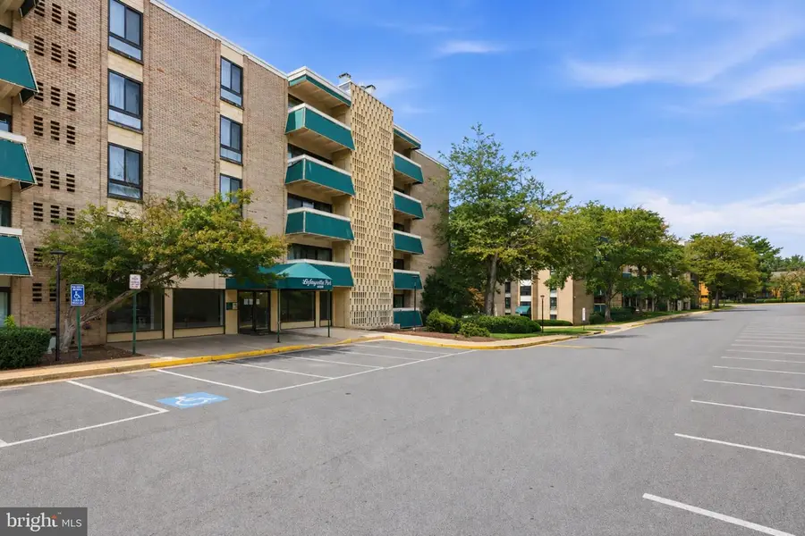 6133 Leesburg Pike #109, Falls Church, VA 22041 - #3