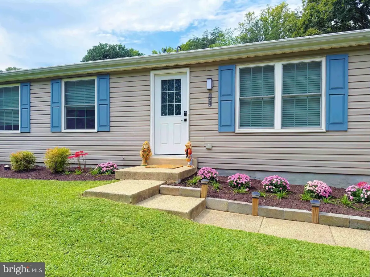 5364 Laura Belle Ln, Fairfax, VA 22032 - #1