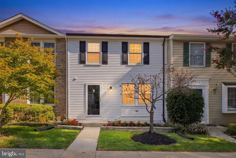 7980 Tyson Oaks Cir, Vienna, VA 22182 - #3