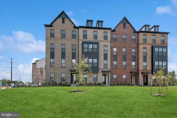 14969 Deco Cir #lot 25, CHANTILLY, VA 20151