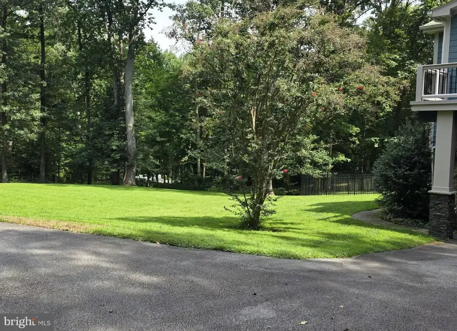 6321 Sydney Rd, Fairfax Station, VA 22039 - #2