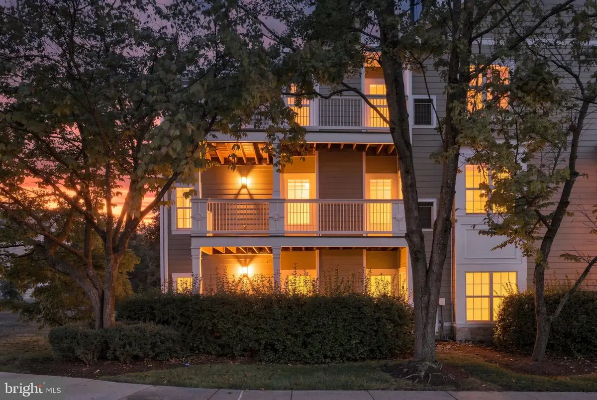 1704 Lake Shore Crest Dr #22, Reston, VA 20190 - #1