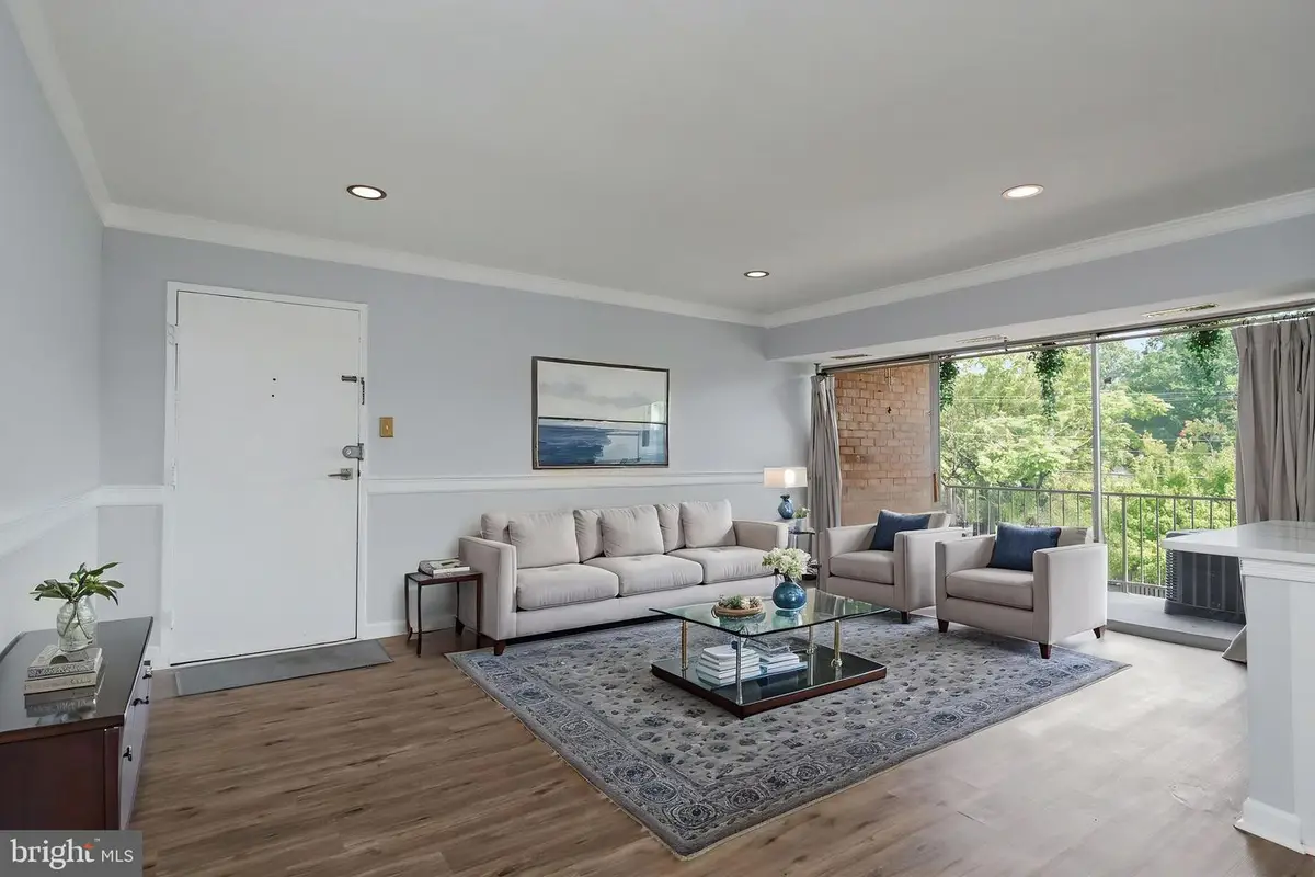 3708 N Rosser St #201, Alexandria, VA 22311 - #1