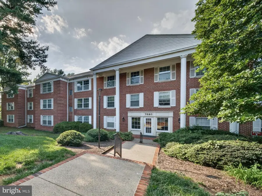 7680 Tremayne Pl #311, McLean, VA 22102 - #3