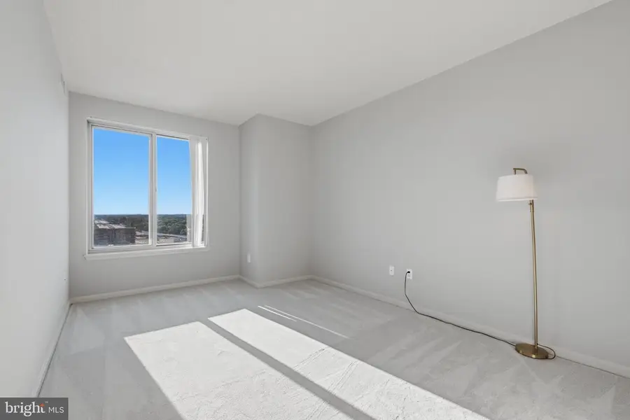 2726 Gallows Rd #1517, Vienna, VA 22180 - #3
