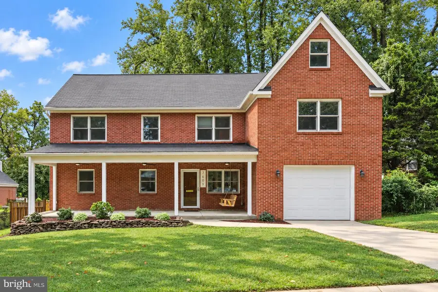 7609 Burnside Ct, Falls Church, VA 22043 - #2