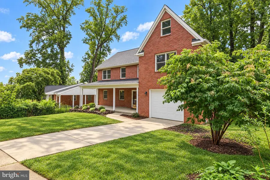 7609 Burnside Ct, Falls Church, VA 22043 - #3