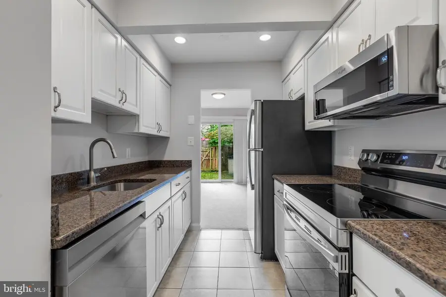 2957 Tipperary Pass, Vienna, VA 22181 - #3