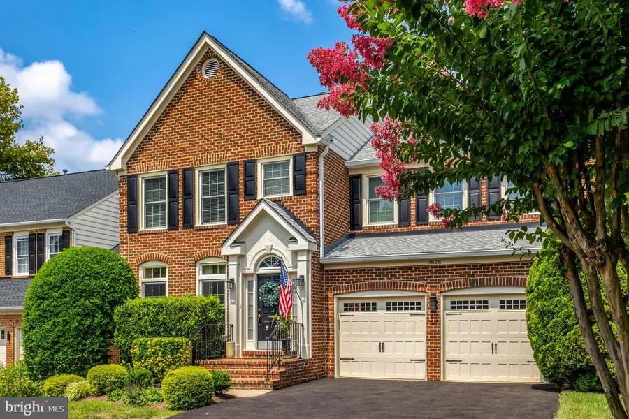 9828 Fox Rest Ln, Vienna, VA 22181 - #3