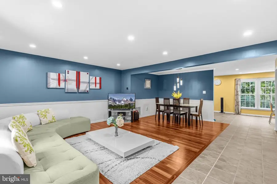 5602 Sutherland Ct, Burke, VA 22015 - #3