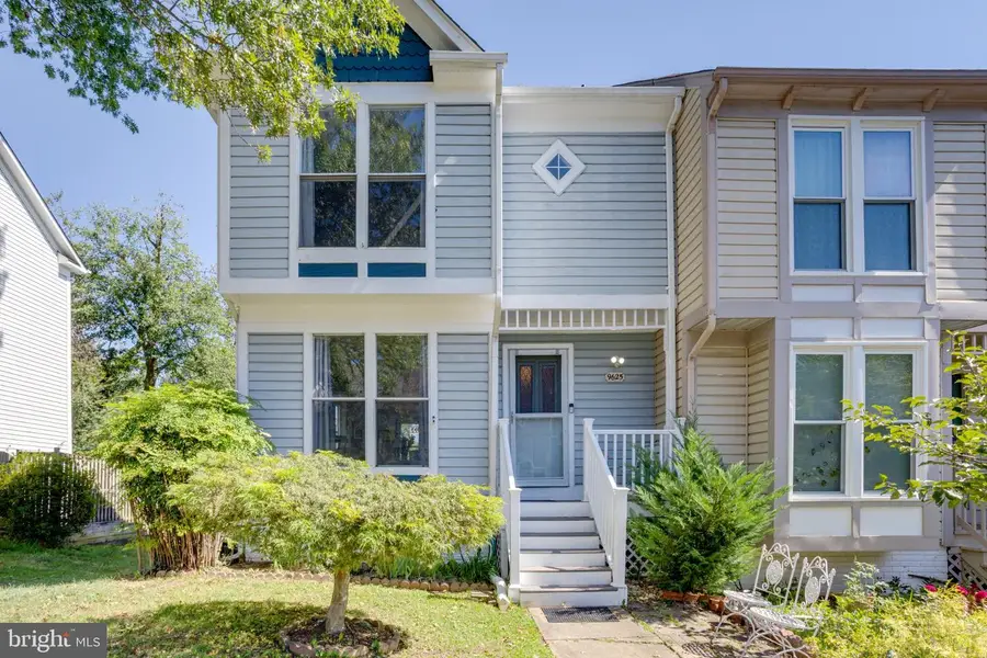 9625 Pierrpont St, Burke, VA 22015 - #2