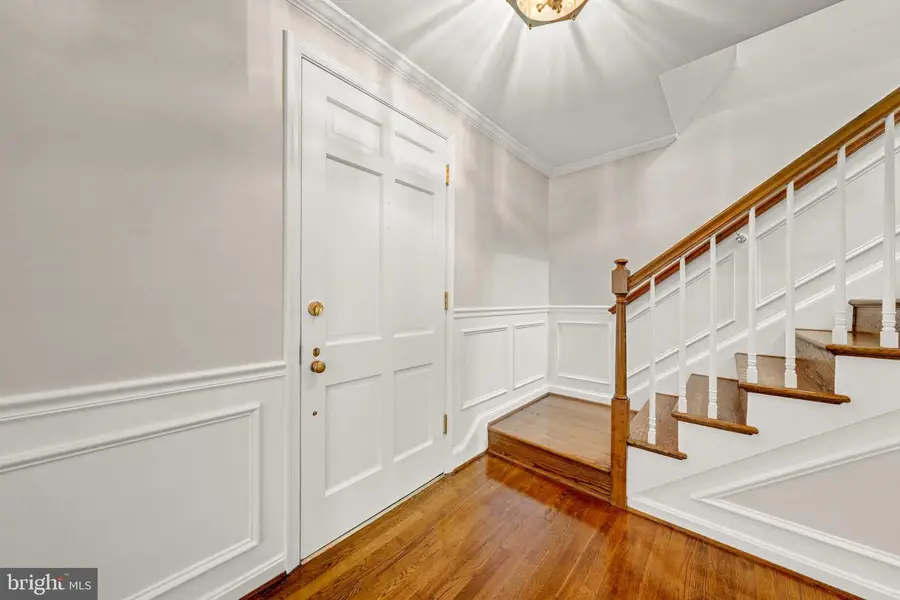 1604 East Ave, McLean, VA 22101 - #3