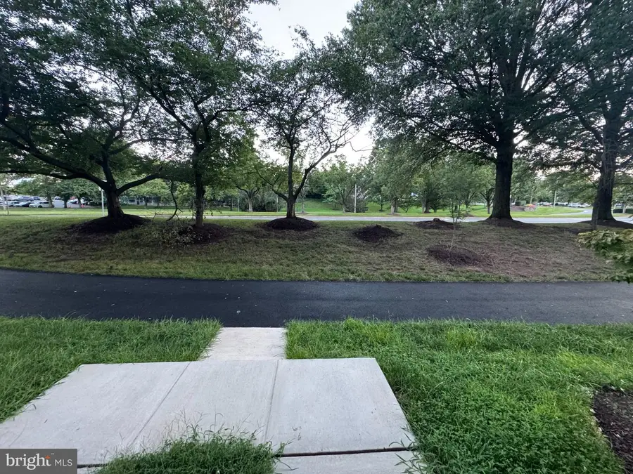 14244 Newbrook Dr, Chantilly, VA 20151 - #2