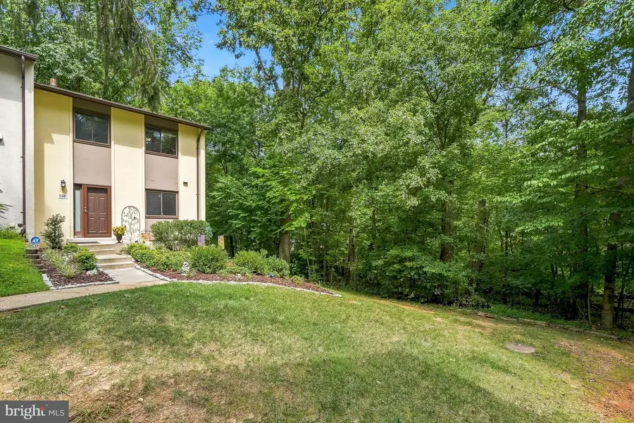 11961 Barrel Cooper Ct, Reston, VA 20191 - #2