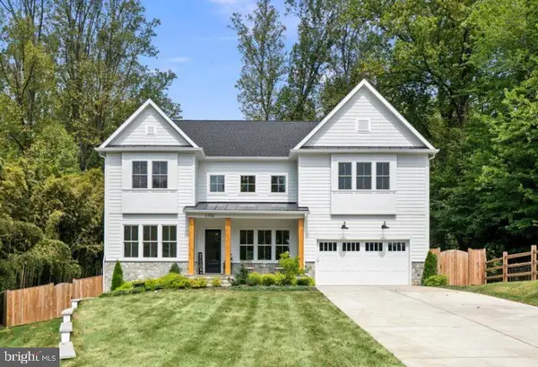 6706 Montour Dr, FALLS CHURCH, VA 22043