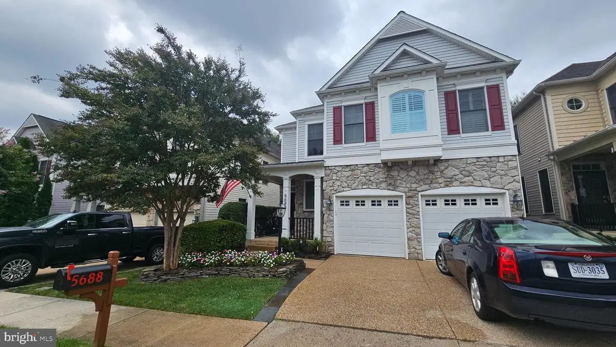 5688 Tower Hill Cir, Alexandria, VA 22315 - #1