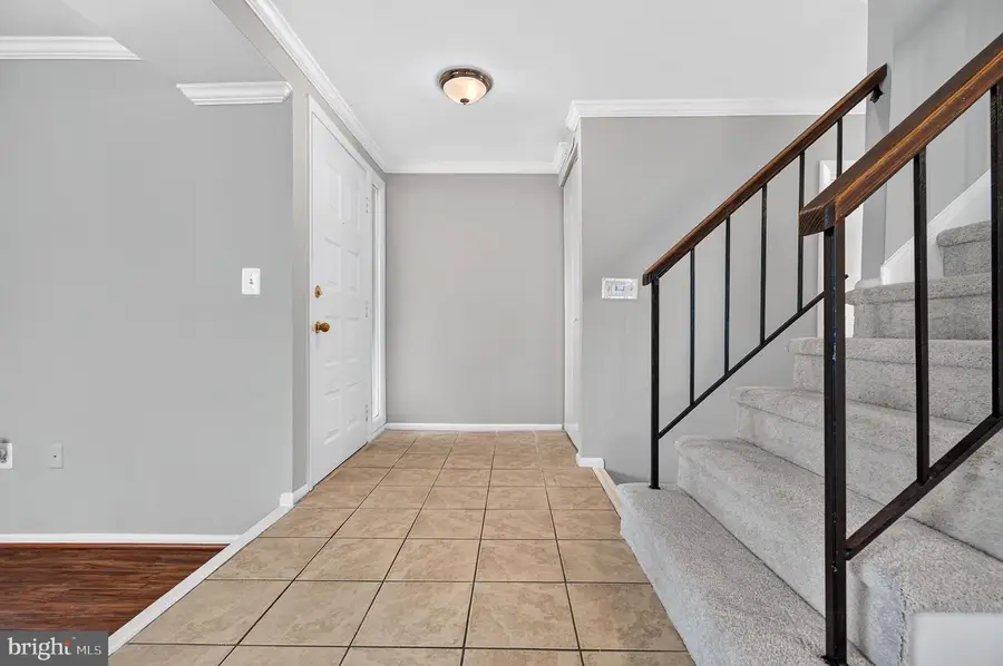 13300 Schwenger Pl, Herndon, VA 20170 - #3