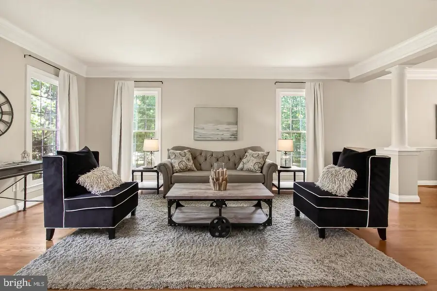 5841 Saddle Downs Pl, Centreville, VA 20120 - #3