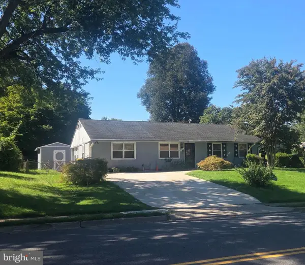 7705 Kalorama Rd, ANNANDALE, VA 22003
