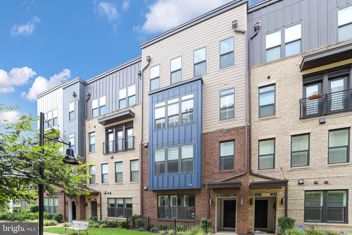 1662 Bandit Loop #3b, Reston, VA 20190 - #1