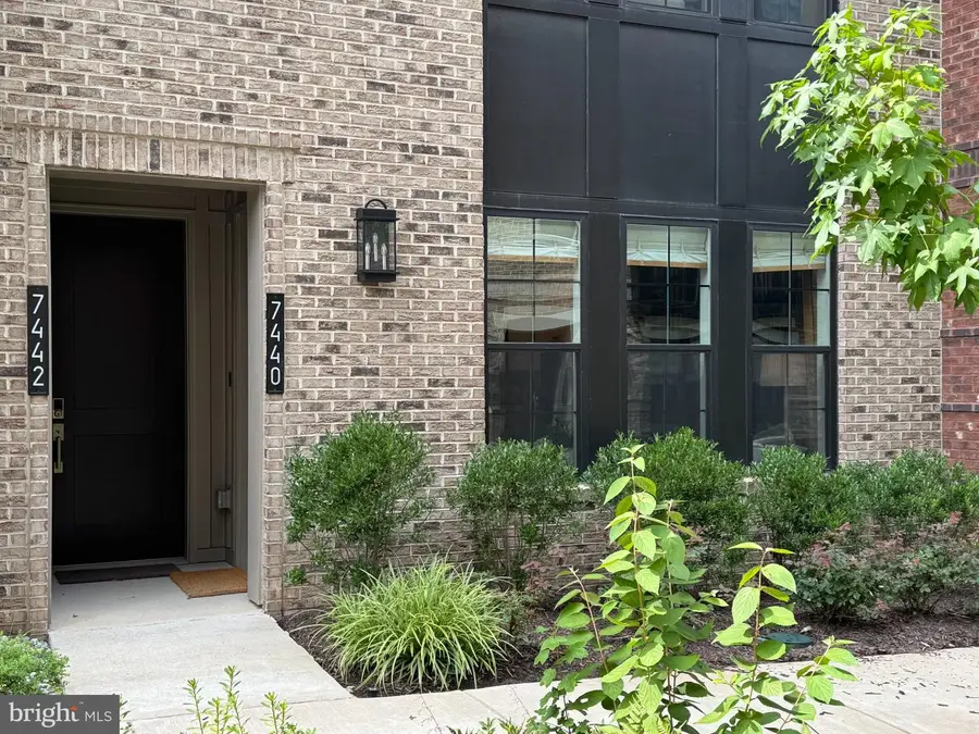 7440 Backett Wood Ter #503, McLean, VA 22102 - #3