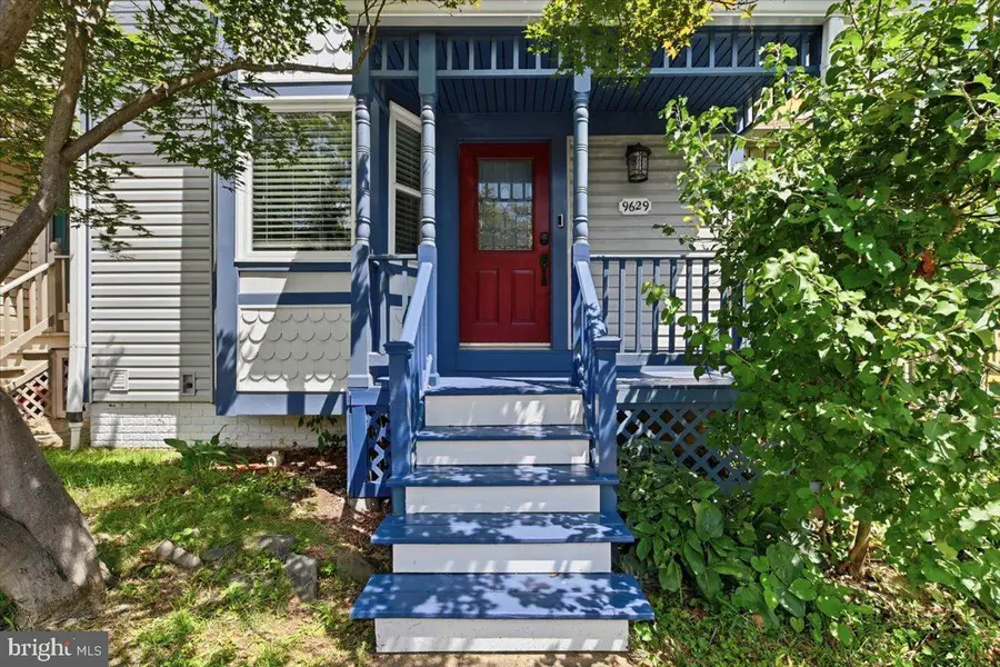 9629 Pierrpont St, Burke, VA 22015 - #2