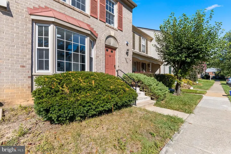 5416 New London Park Dr, Fairfax, VA 22032 - #3
