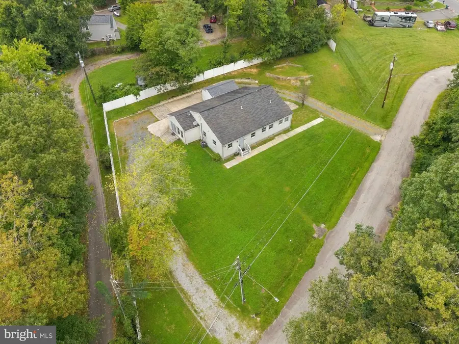 8200 Legion Dr, Lorton, VA 22079 - #3