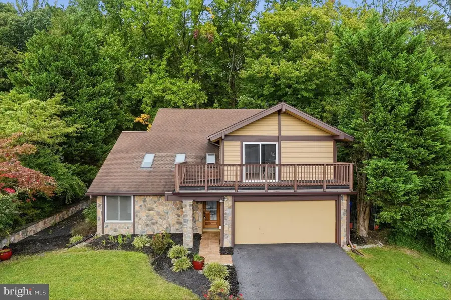 7818 Mulberry Bottom Ln, Springfield, VA 22153 - #2