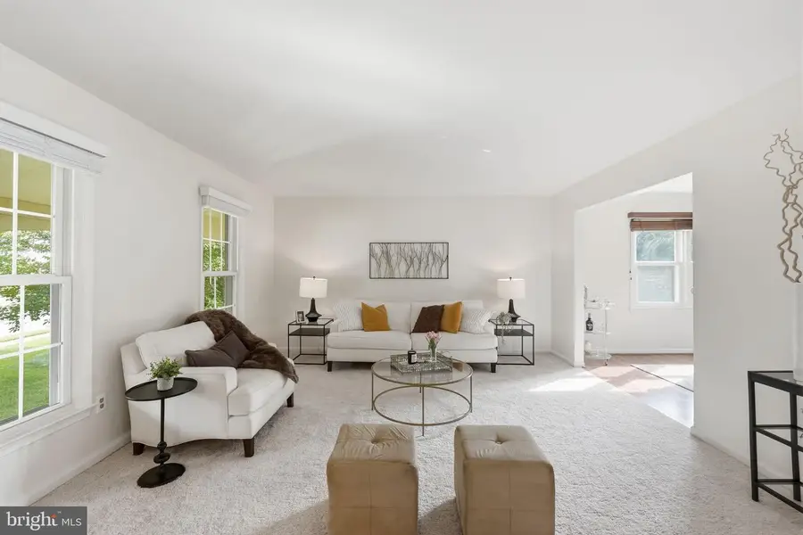 3213 Allness Ln, Herndon, VA 20171 - #2