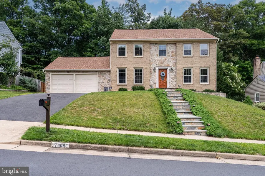7409 Shady Palm Dr, Springfield, VA 22153 - #2