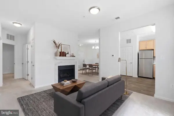 4210-c Mozart Brigade Ln #4210-c, FAIRFAX, VA 22033