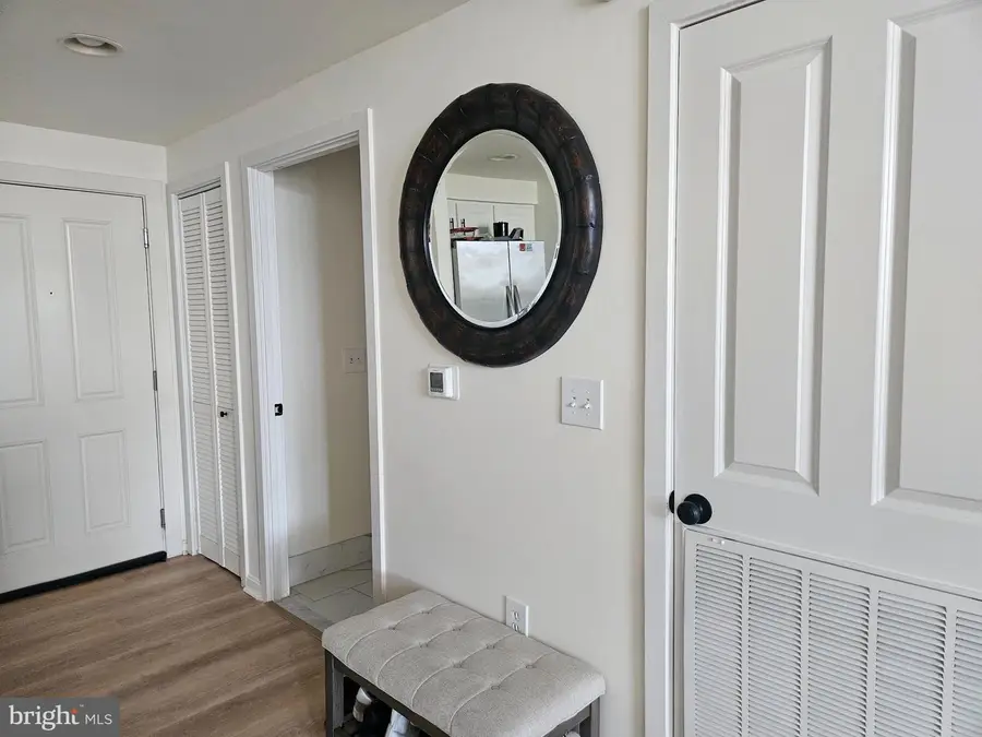 4480 Market Commons Dr #713, Fairfax, VA 22033 - #3
